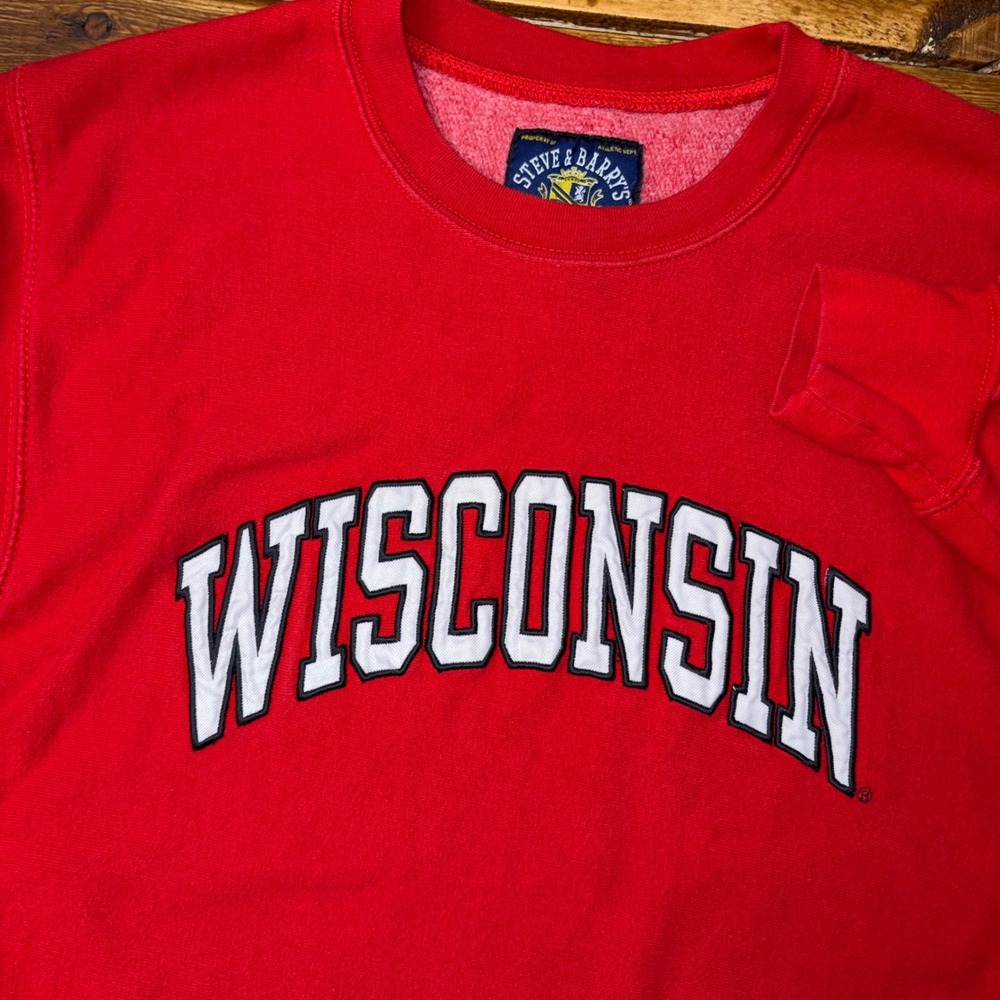 Vtg Steve & Barry's Wisconsin Badgers Sweatshirt Men Small Red Crewneck Heavy